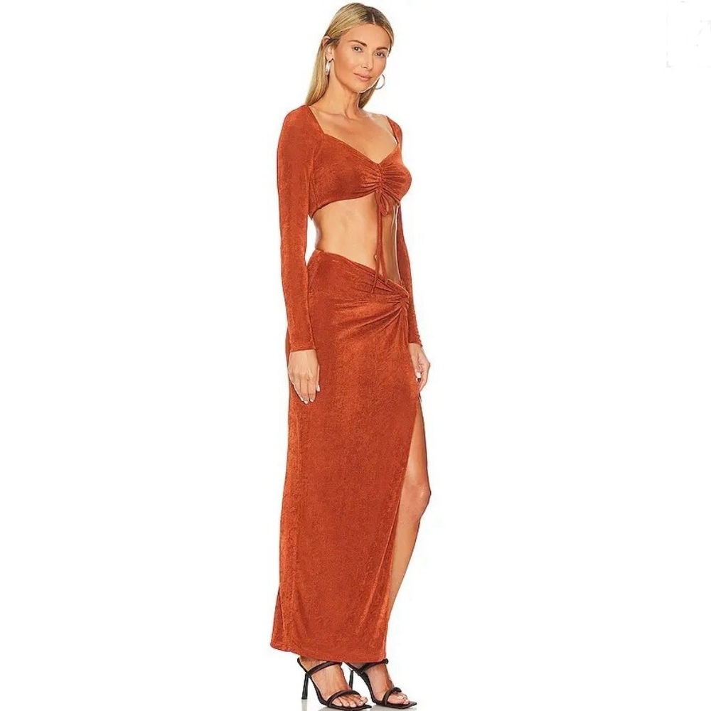 Superdown Anai Ruched Maxi Set - Picture 2 of 7